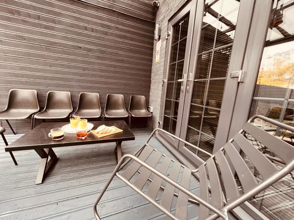 Urban Escape *4 Bedroom House* With Free Parking Μπέρμιγχαμ Εξωτερικό φωτογραφία
